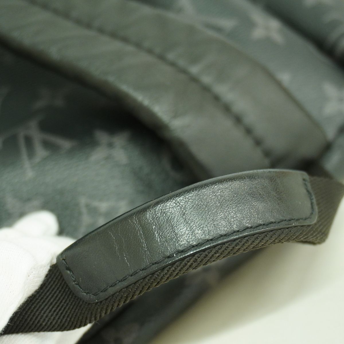 Louis Vuitton Backpack Monogram Eclipse Apollo Black — view 8