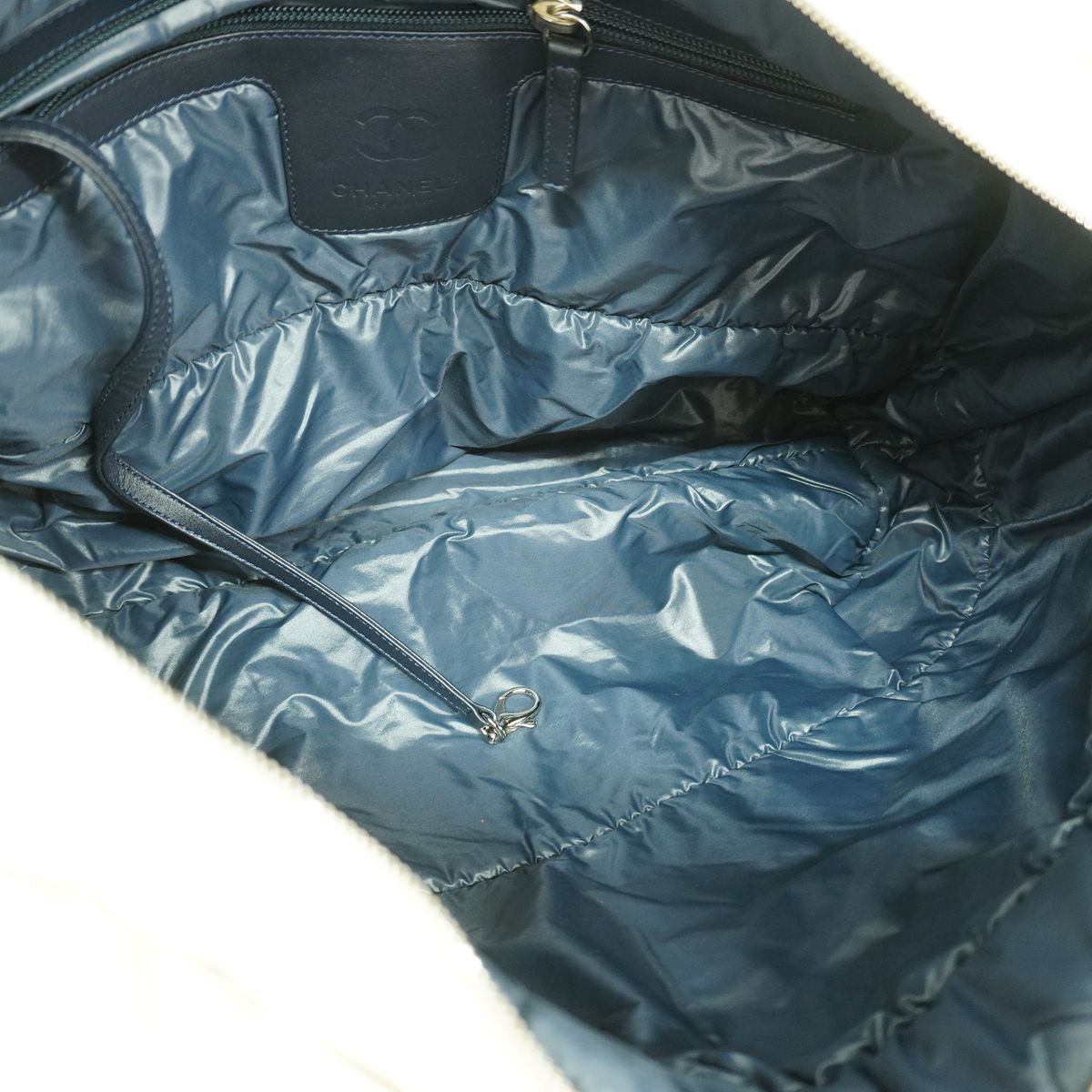 Chanel Tote Bag Coco Cocoon Nylon White Silver — view 4