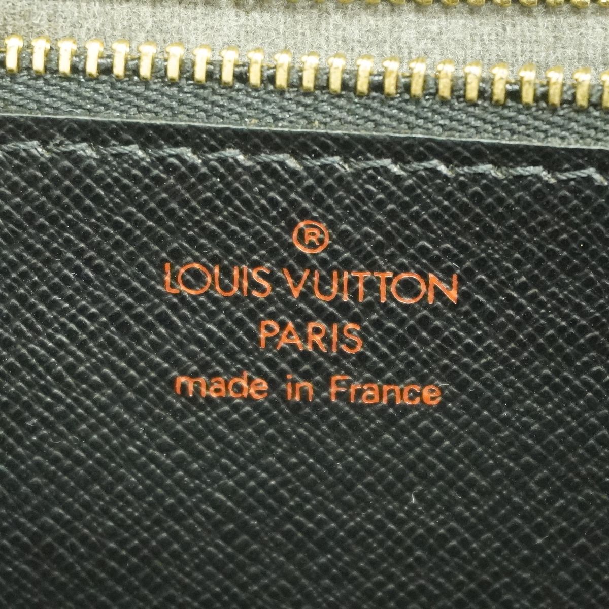 Louis Vuitton Clutch Epi Pochette Series Dragonne Noir — view 5
