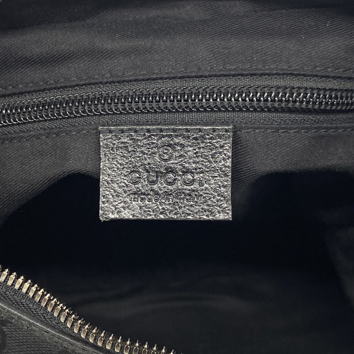 Gucci Shoulder Bag GG Canvas Black Silver — view 5