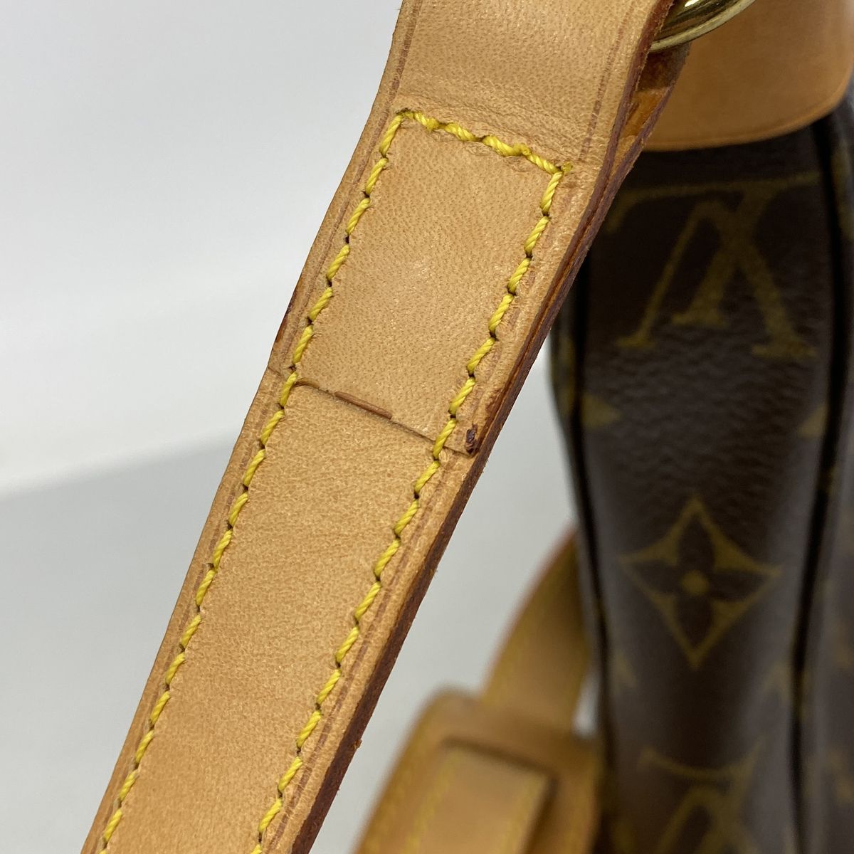 Louis Vuitton Shoulder Bag Monogram Boulogne 30 Brown — view 8