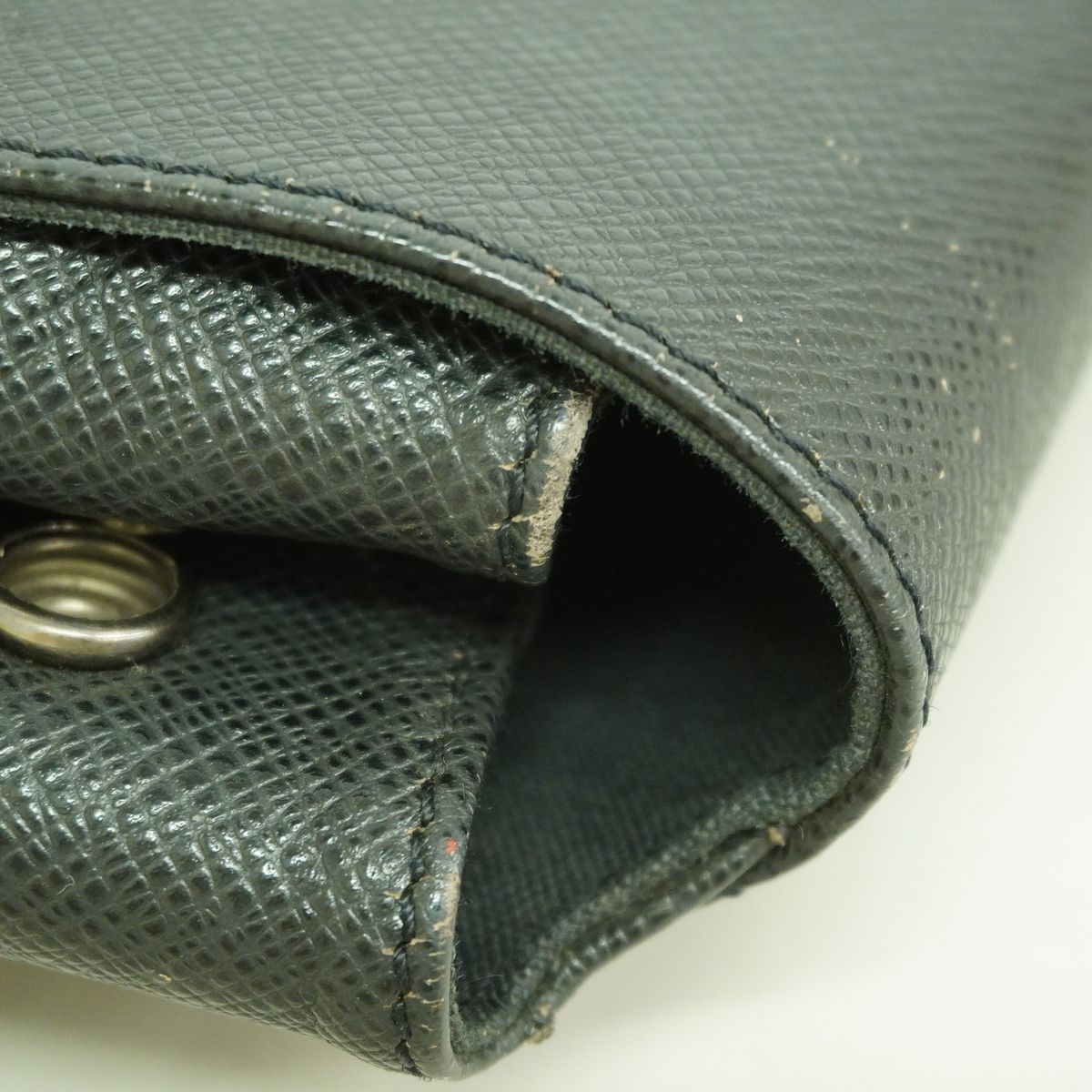 Louis Vuitton Backpack Taiga Cassiar Ardoise — view 7