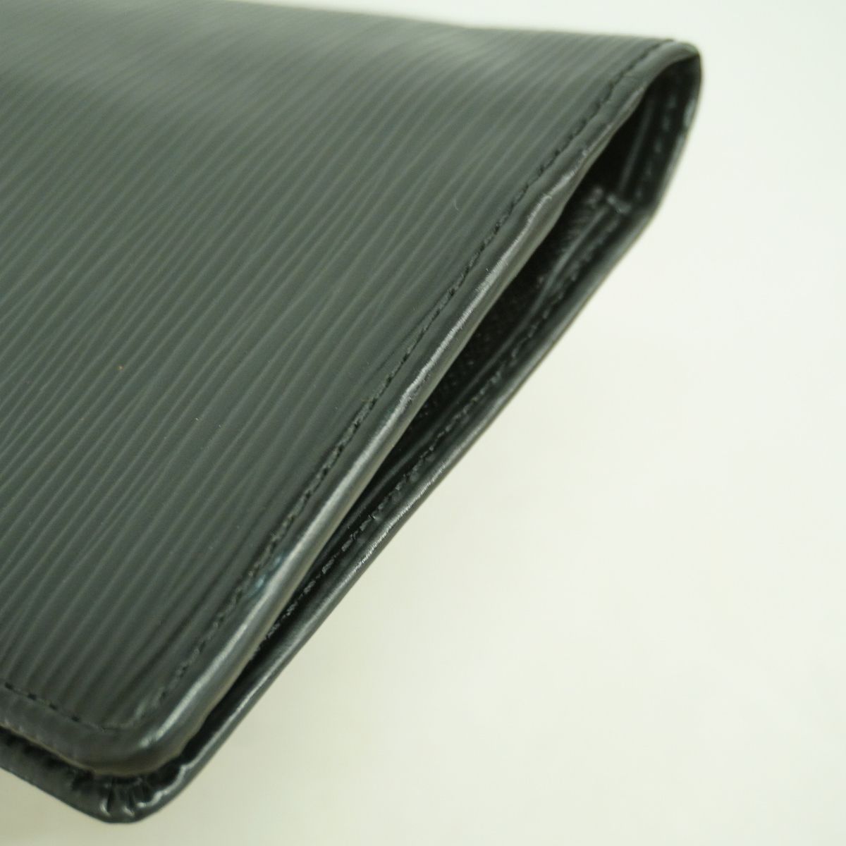 Louis Vuitton Wallet Epi Portefeuille Brazza Noir — view 7