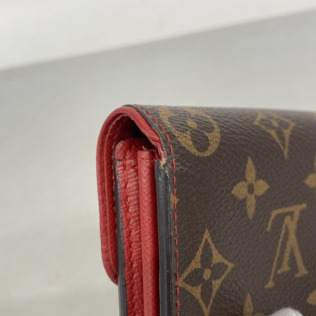 Louis Vuitton Wallet Monogram Portefeuille Sarah Retiro Cerise — view 5