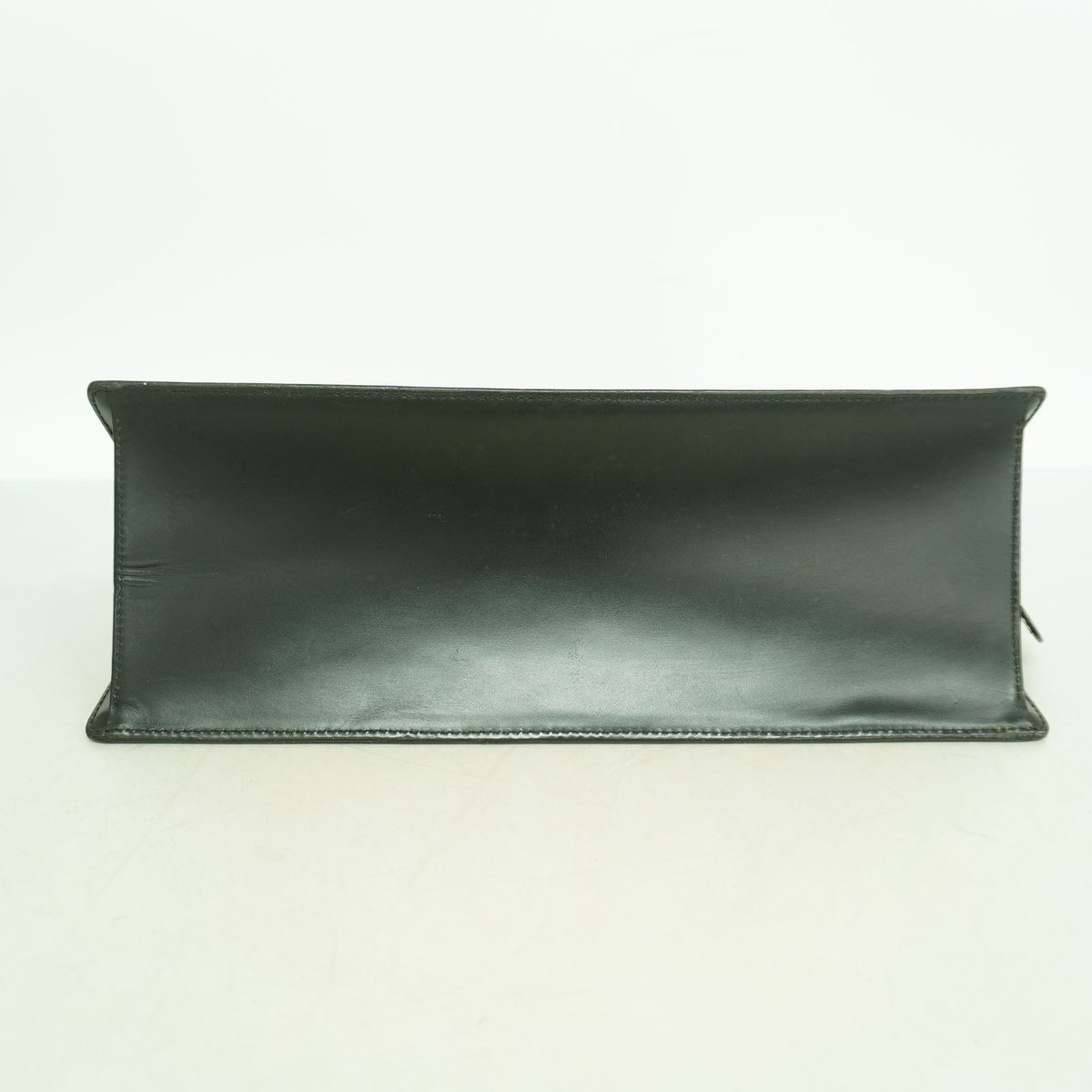 Louis Vuitton Handbag Epi Sac Triangle Noir — view 3