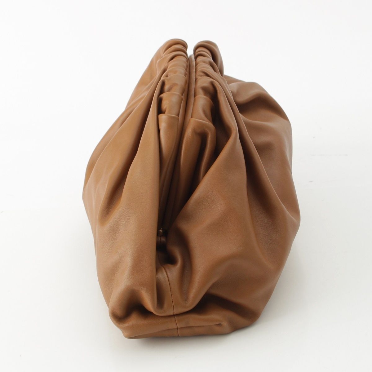 Bottega Veneta the Pouch Leather Clutch Brown Camel — view 3