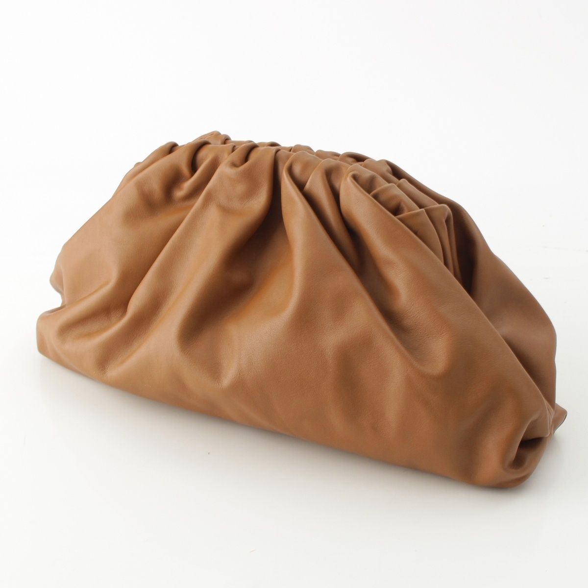 Bottega Veneta the Pouch Leather Clutch Brown Camel — view 2