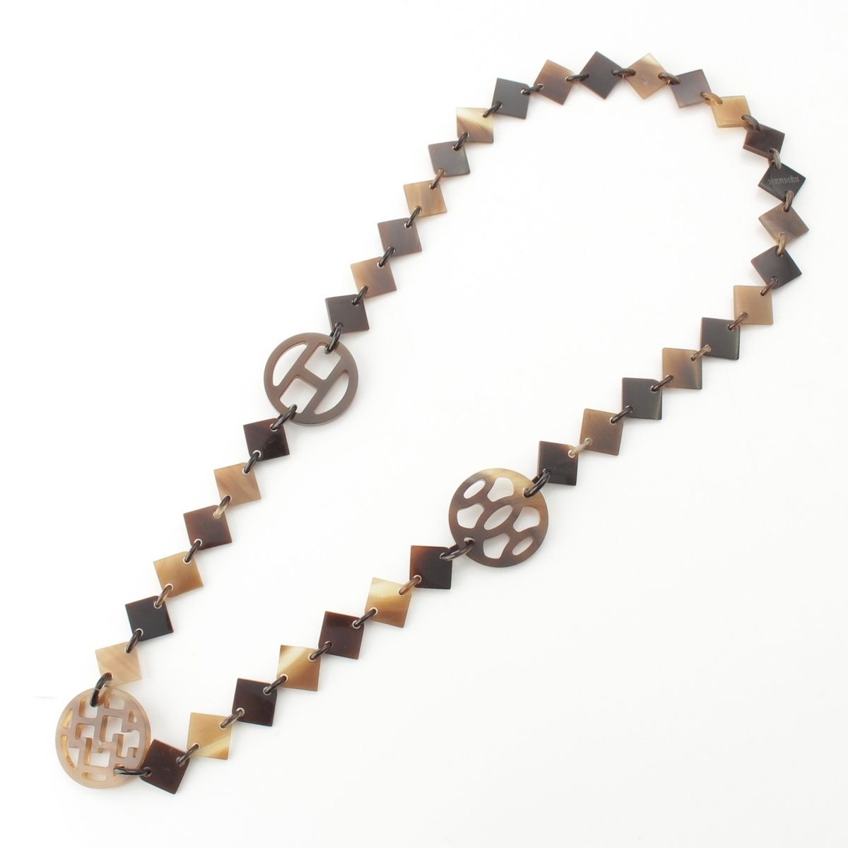 Hermes Diva Buffalo Horn Necklace Brown — view 3
