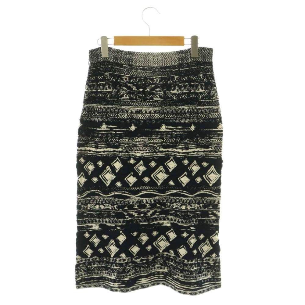 Chanel All Over Print CC Logo Fukure Knit Skirt Fitted Jacquard Navy White 38 — view 2