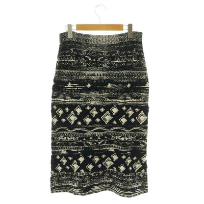 Chanel All Over Print CC Logo Fukure Knit Skirt Fitted Jacquard Navy White 38 — view 2