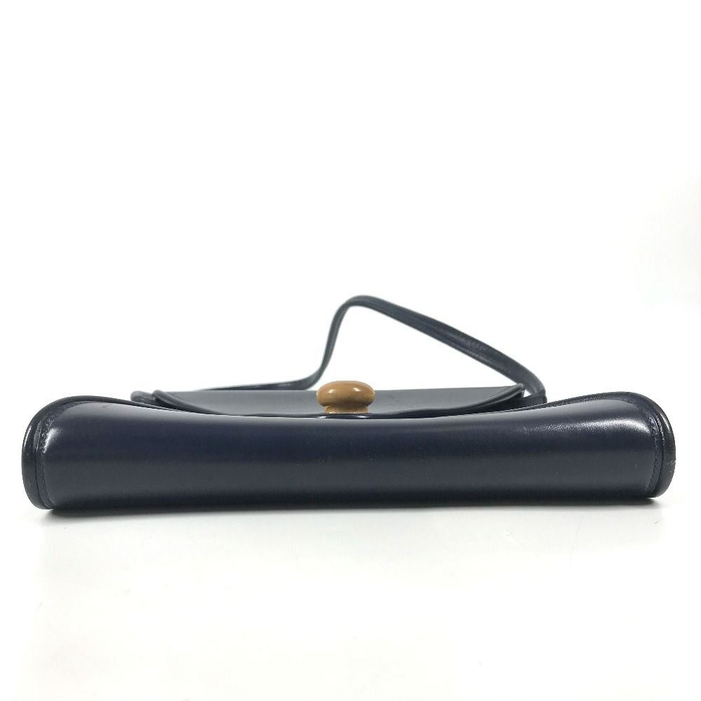 Hermes Shoulder Bag Wood Button Vintage Leather Navy — view 5