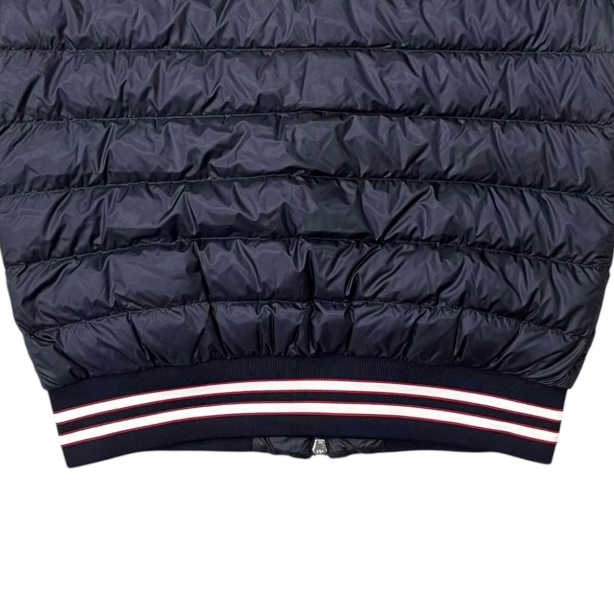 Moncler Down Jacket Robert Nylon Logo Patch Navy 2 — view 6