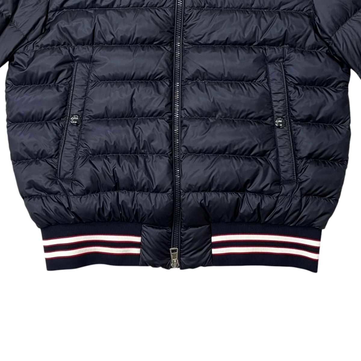Moncler Down Jacket Robert Nylon Logo Patch Navy 2 — view 4
