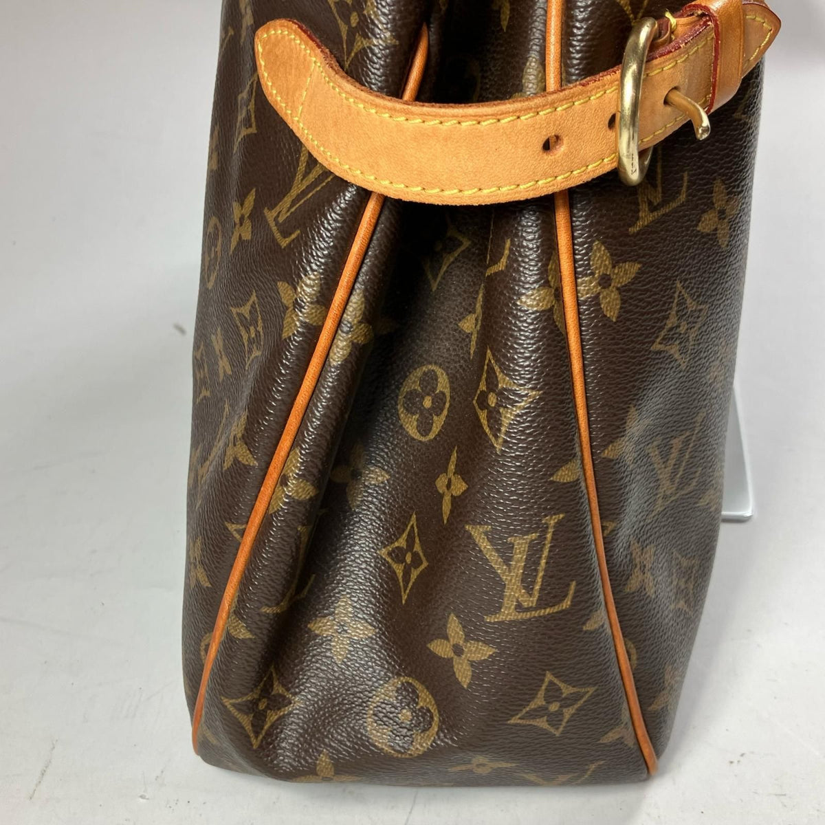 Louis Vuitton Bag Monogram Batignolles Horizon — view 3