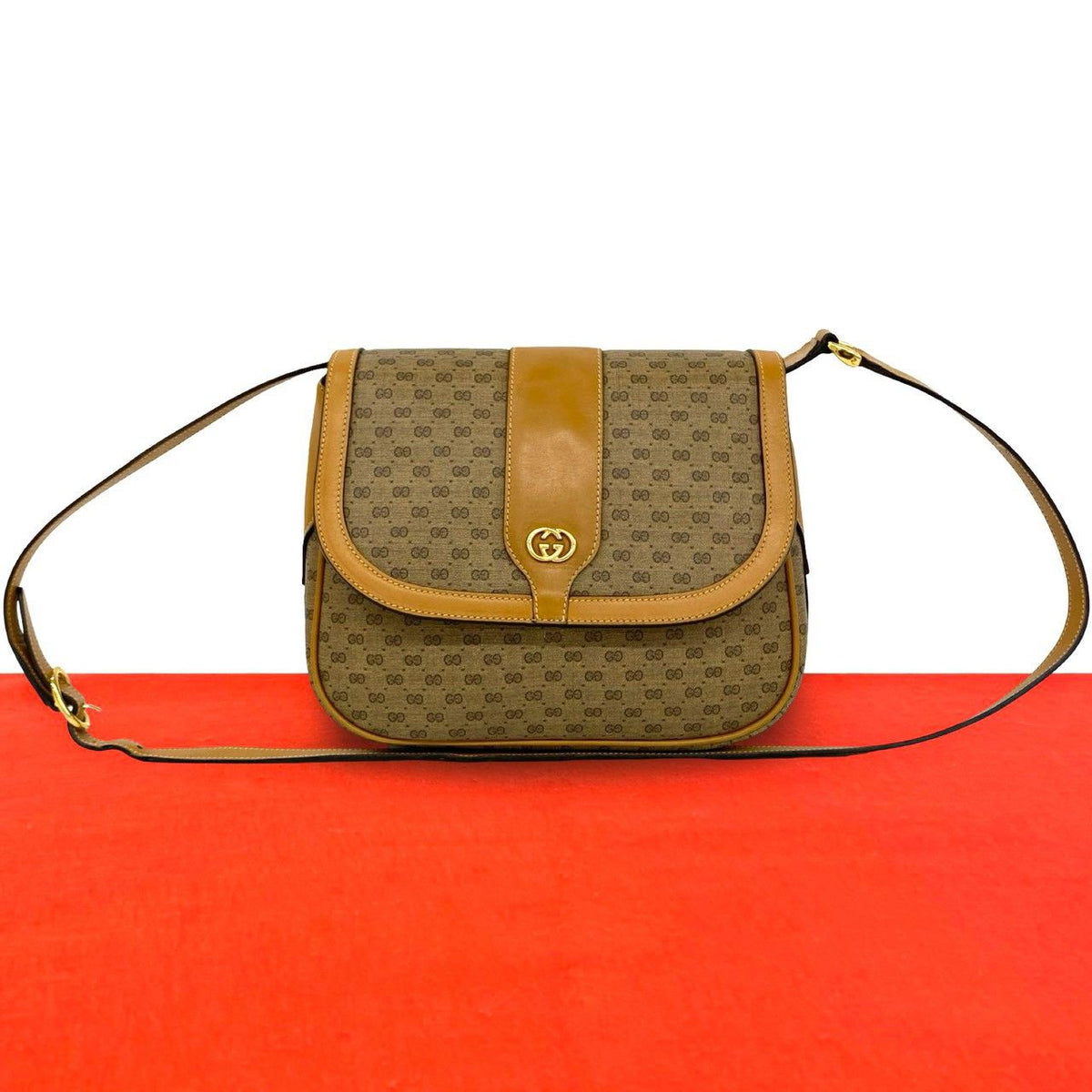 Gucci Vintage Micro GG Pattern Logo Leather Shoulder Bag Pochette Brown