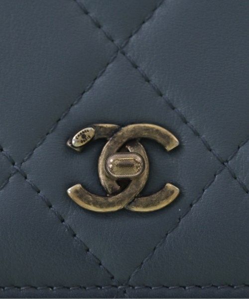 Chanel Matelasse Bifold Wallet CC Logo — view 8