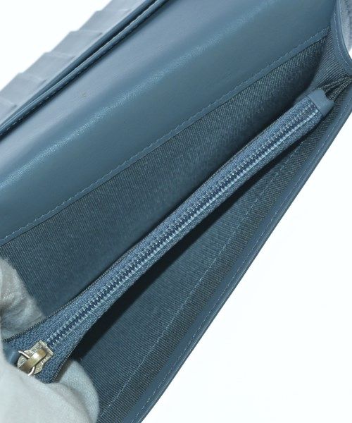 Chanel Matelasse Bifold Wallet CC Logo — view 5