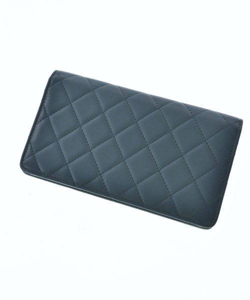 Chanel Matelasse Bifold Wallet CC Logo — view 2