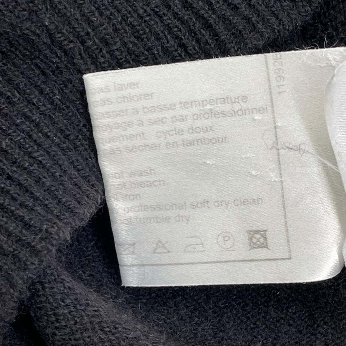 Chanel Black Cashmere 65% Hem Plate Turtleneck Knit — view 5