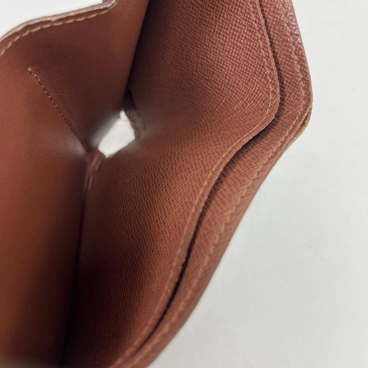 Louis Vuitton Bifold Wallet Portefeuille Marco Brown — view 8
