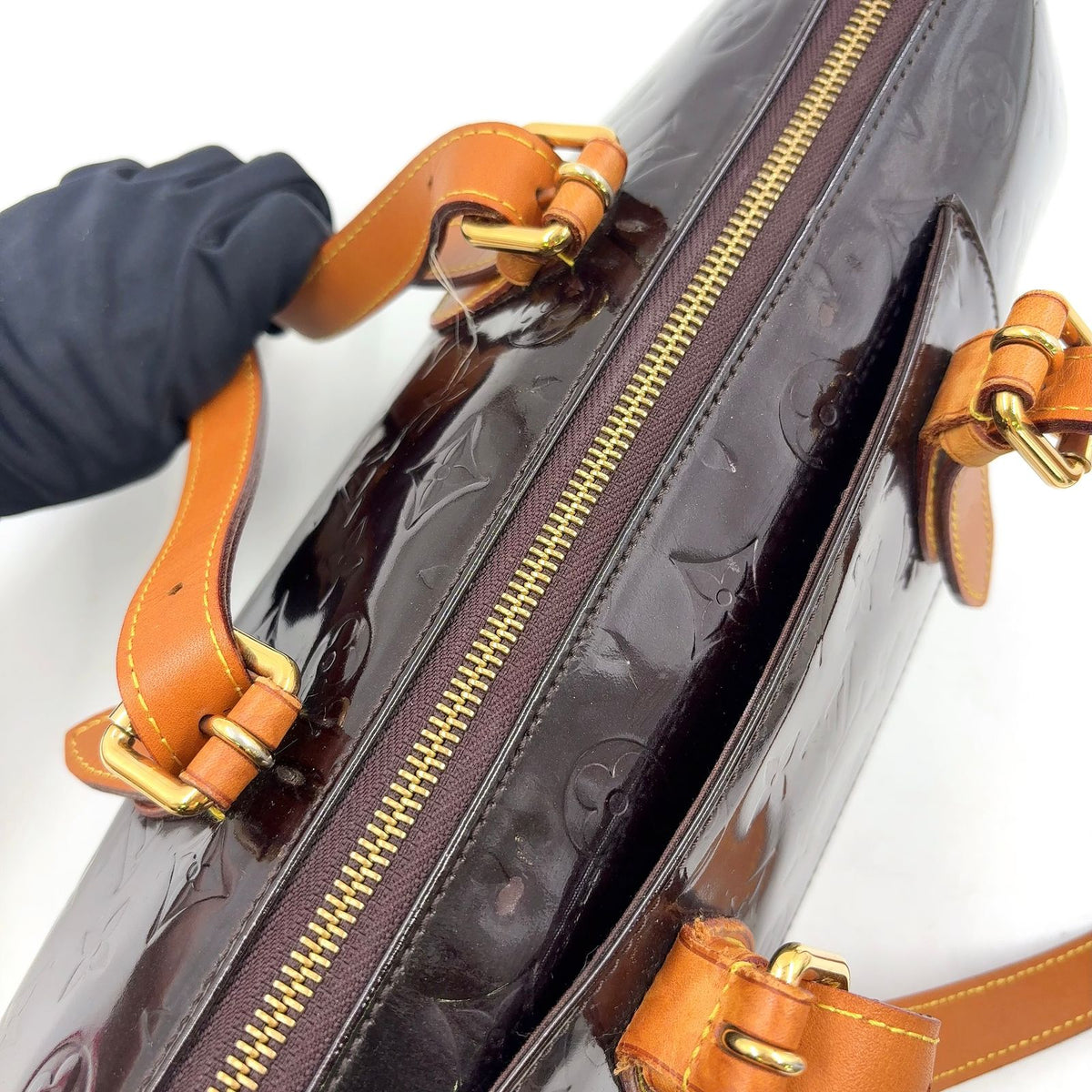 Louis Vuitton Rosewood Avenue Monogram Vernis Amarante Leather Patent Dark — view 6
