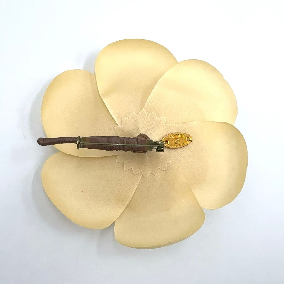 Chanel Camellia Satin Ivory Corsage Gold Brooch — view 2