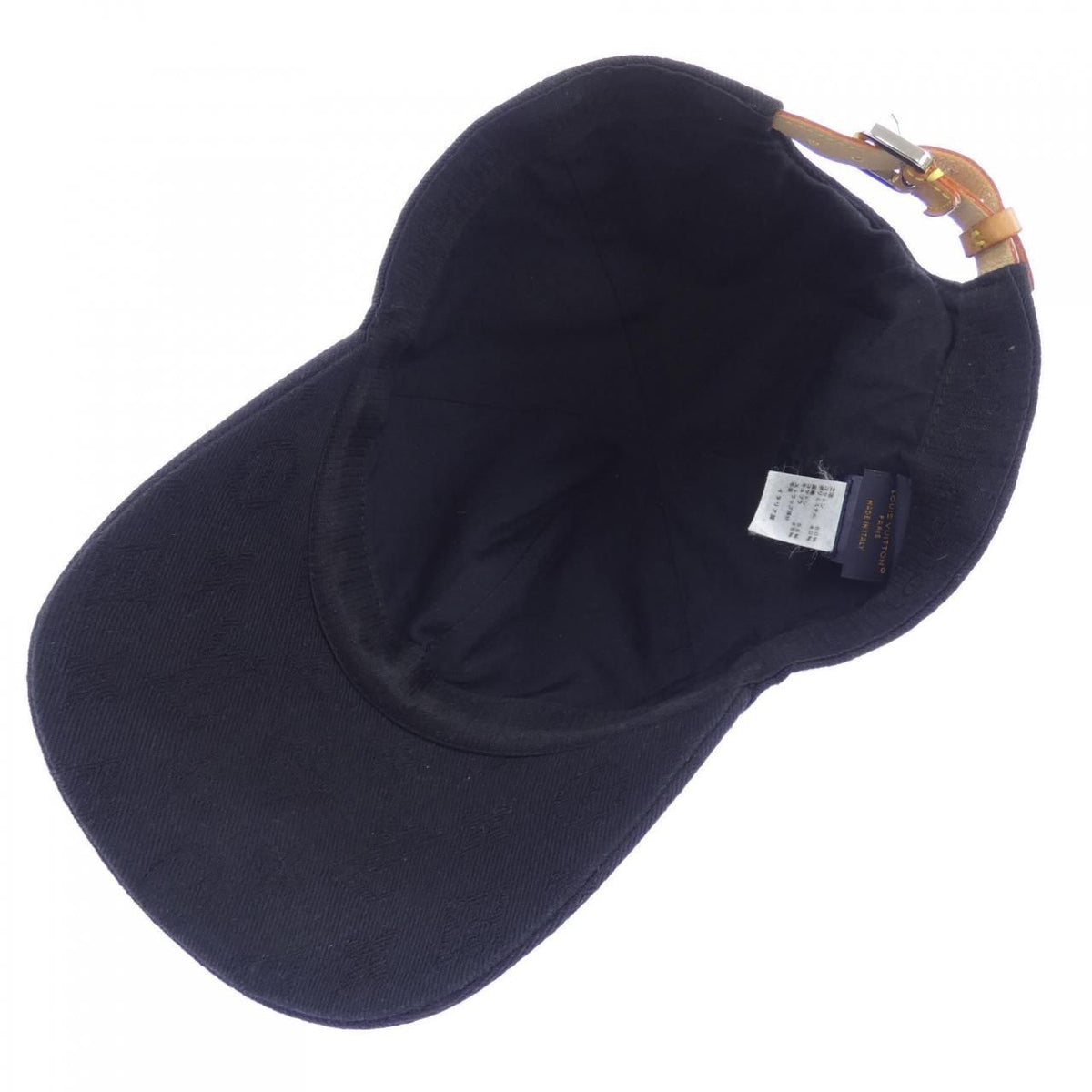 Louis Vuitton Monogram Essential Cap Hat — view 5