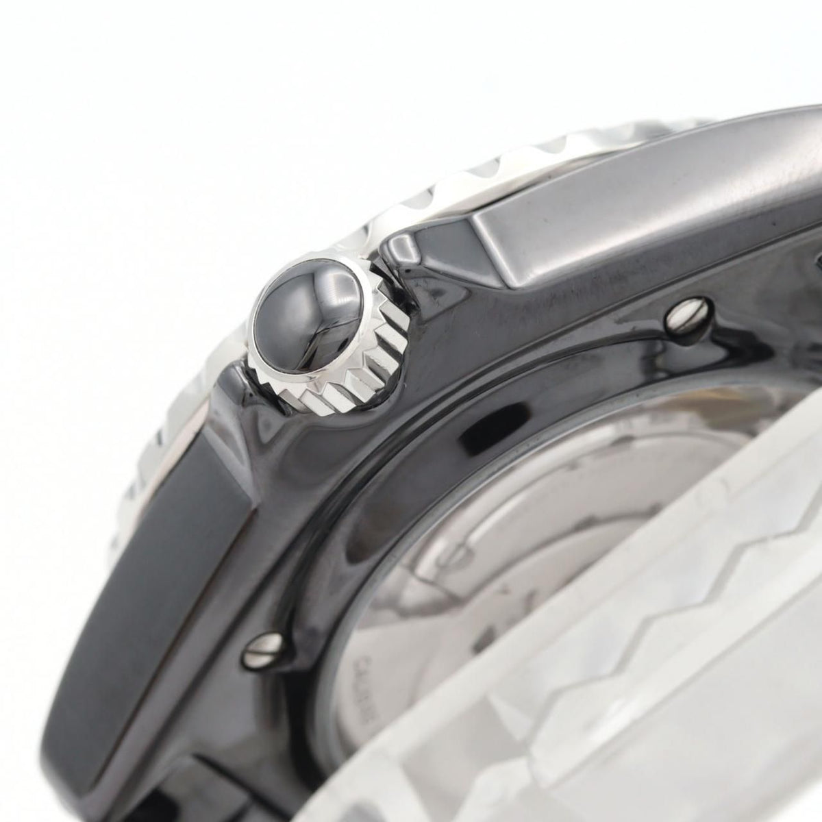 Chanel Caliber 12.1 38 Ceramic Automatic — view 3