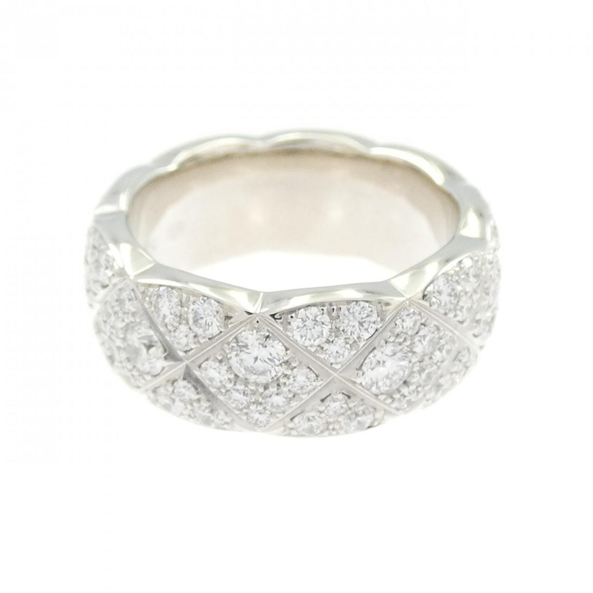 Chanel Coco Crush Medium Ring — view 2