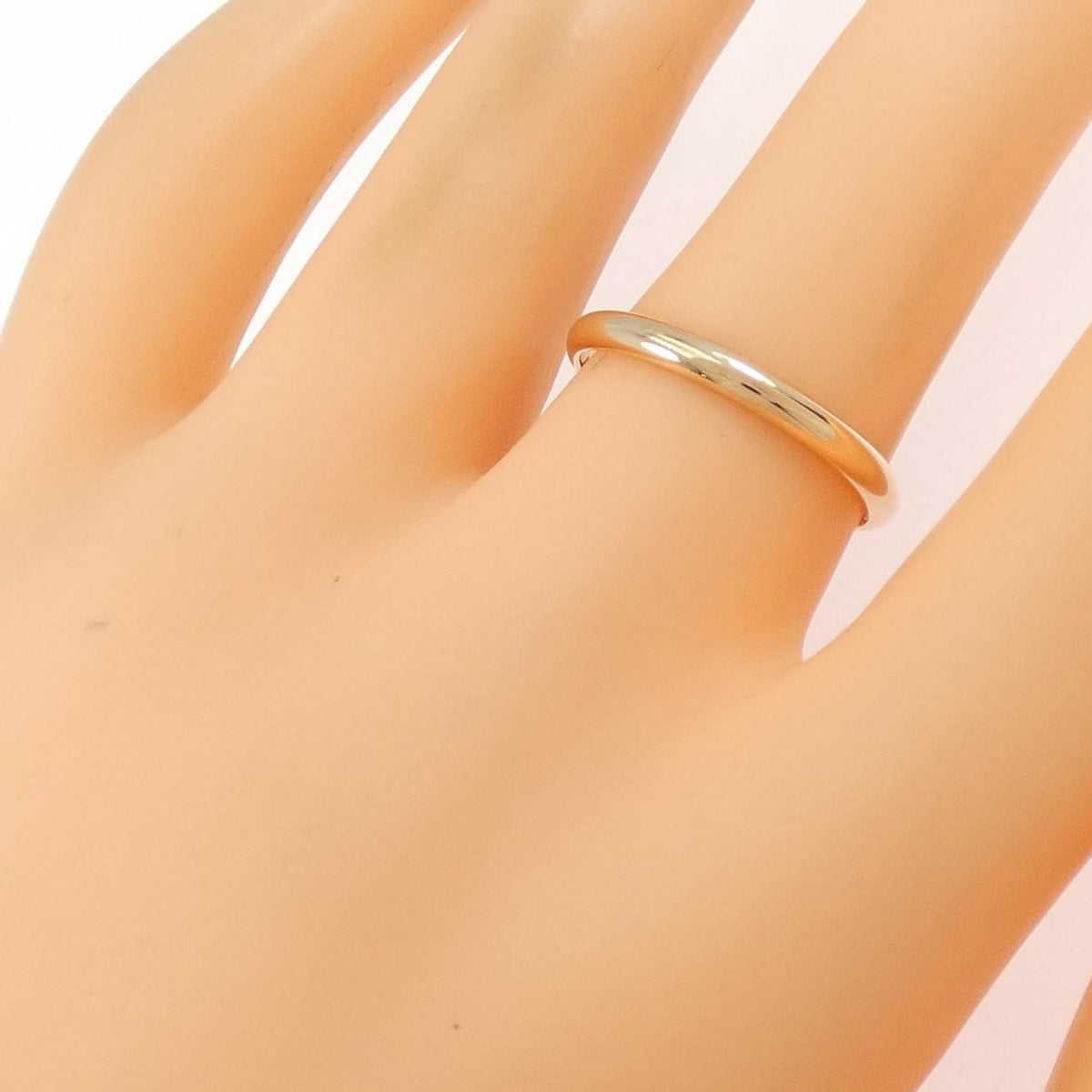 Cartier Wedding Ring Pink — view 4