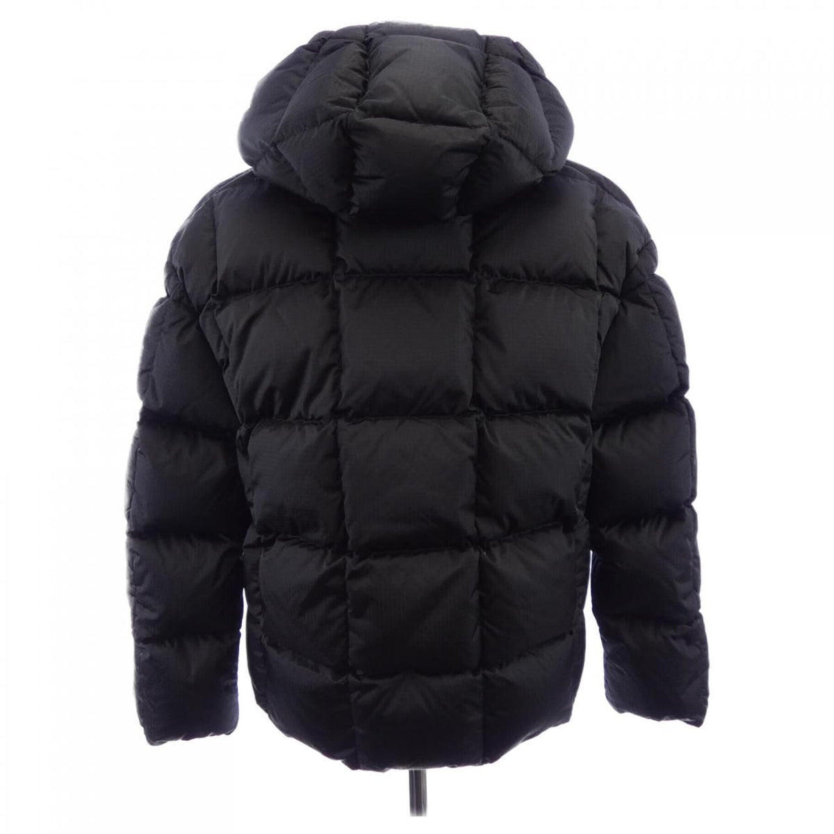 Louis Vuitton Long Sleeve Pillow Puffer Jacket Down — view 2