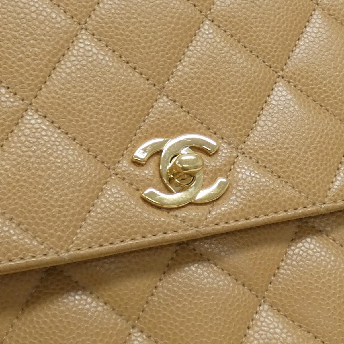Chanel Vintage Bag Handbag Beige — view 4