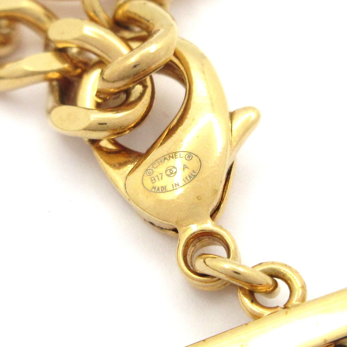 Chanel Necklace CC Logo Leather Gold Black Key — view 5