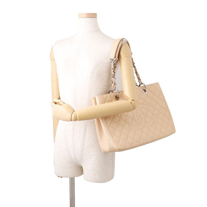 Chanel Chain Tote CC Logo Reissue Quilted Caviar Leather Shoulder Bag — view 4