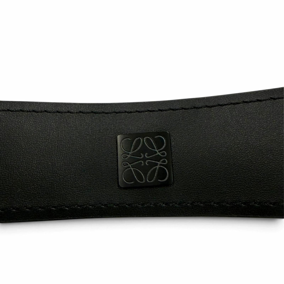 Loewe Embossed Logo Design Anagram Leather Belt Black 80/32 — view 5