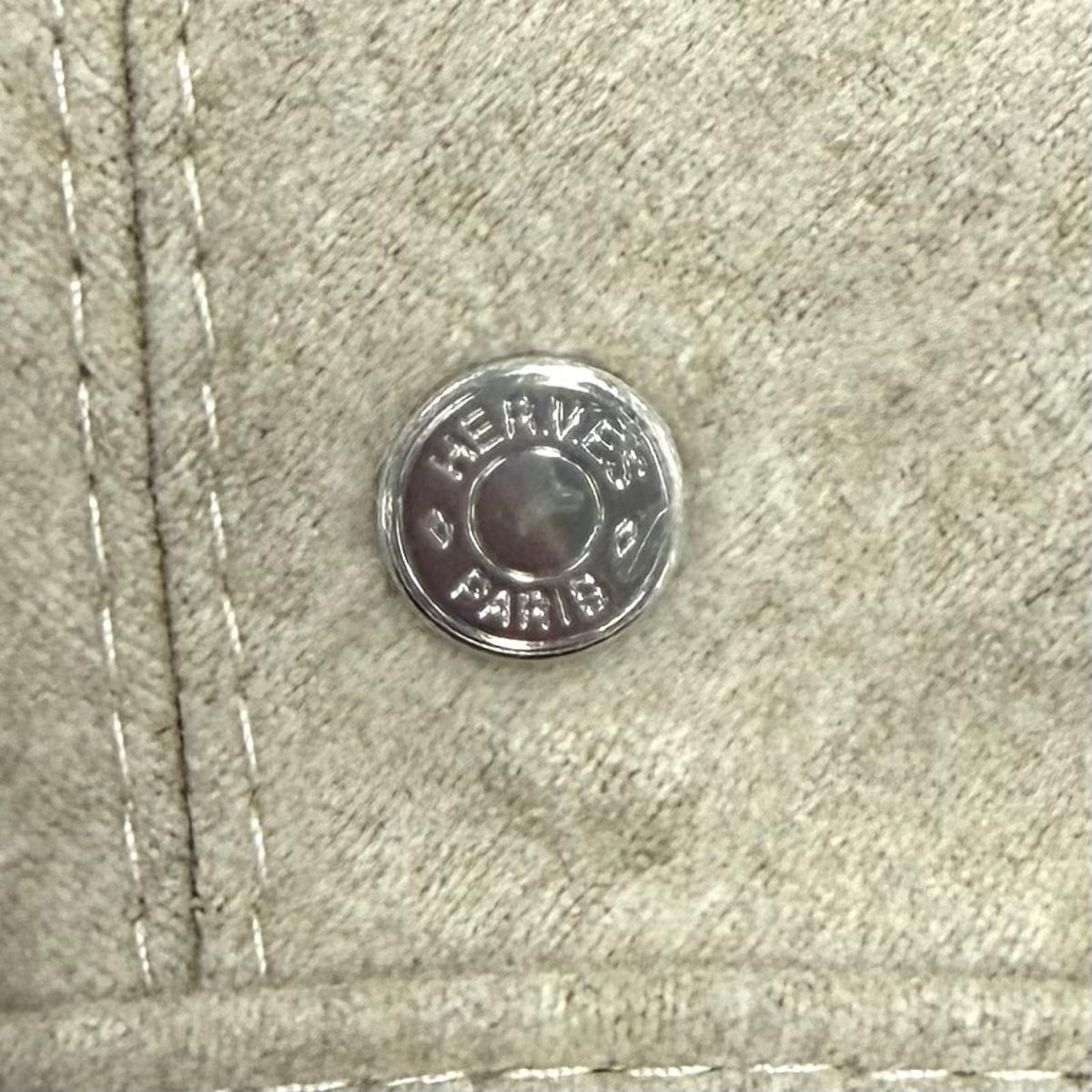 Hermes Saint Honore Cashmere 100% Clou de Selle Parisienne Patch Beret 57 Hat — view 6