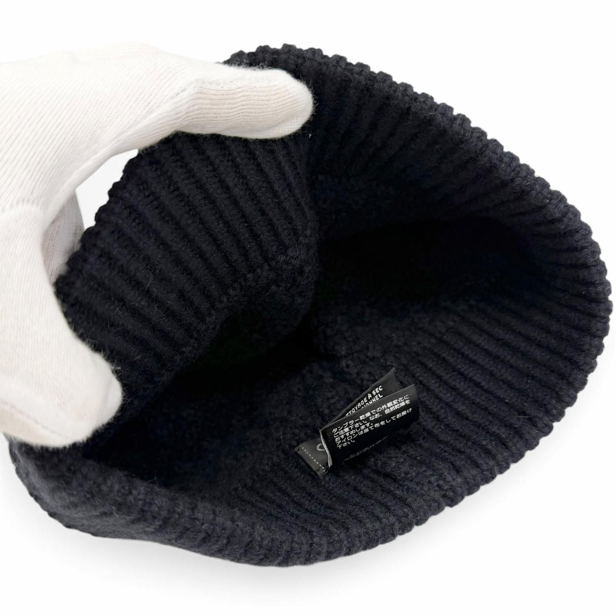 Chanel Cashmere 100% Lace CC Logo Camellia Knit Cap Navy Dark White Hat — view 5