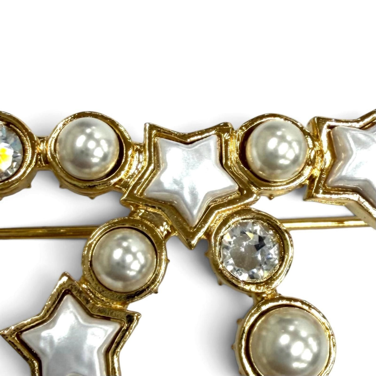Chanel CC Logo Rhinestone Eco Pearl Star Brooch White Gold — view 6