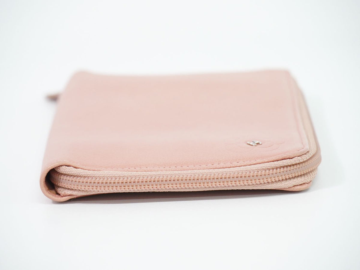 Chanel Camelia CC Logo Zip Around Wallet Leather Pink — view 4