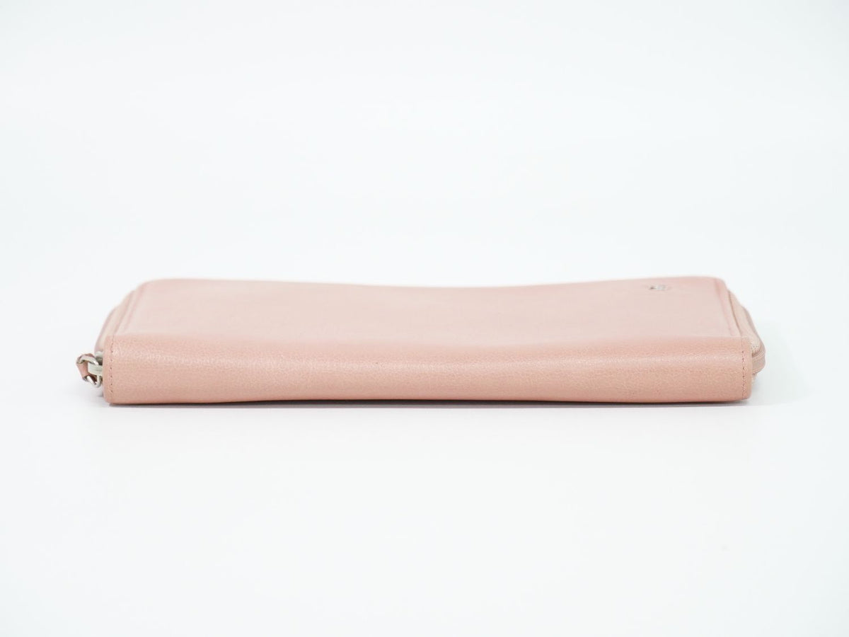 Chanel Camelia CC Logo Zip Around Wallet Leather Pink — view 3