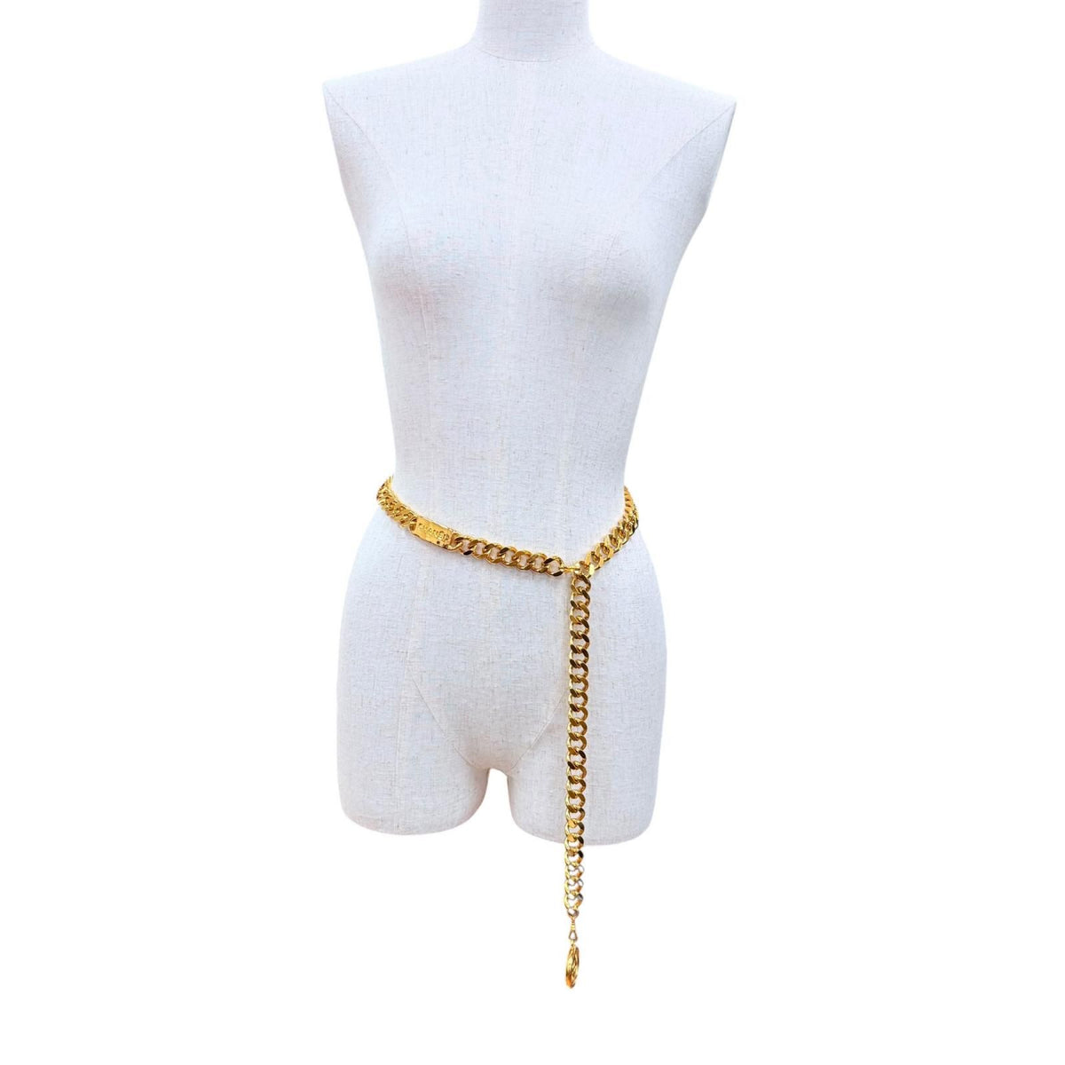 Chanel Vintage 93A Metal Logo Plate CC Coin Chain Belt Gold — view 3
