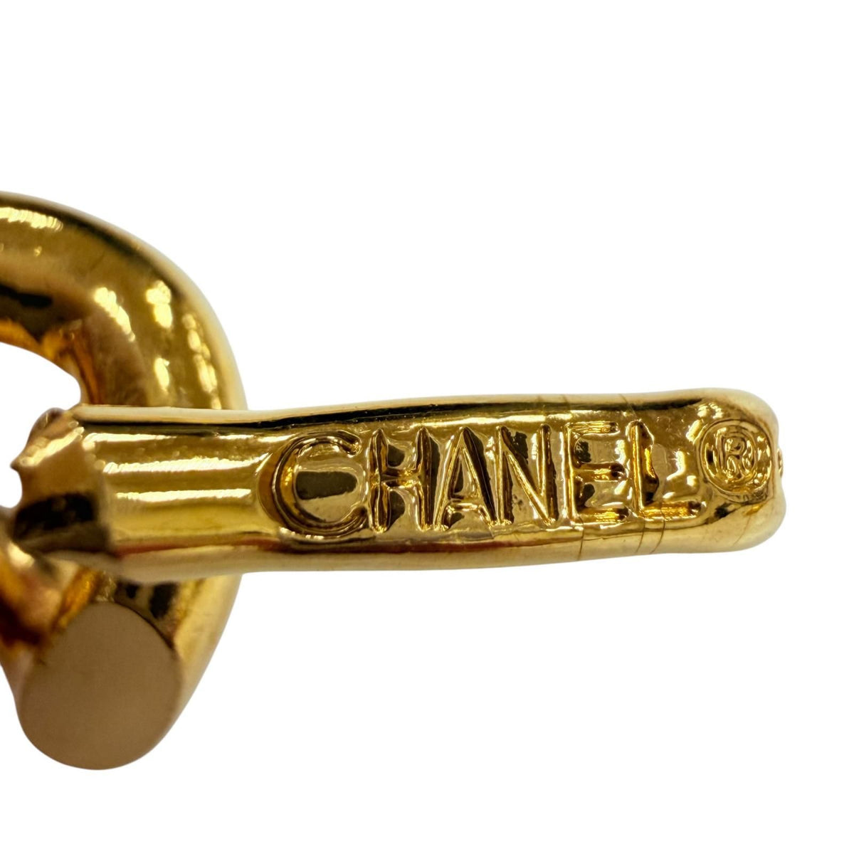Chanel Vintage 93A Metal Logo Plate CC Coin Chain Belt Gold — view 8