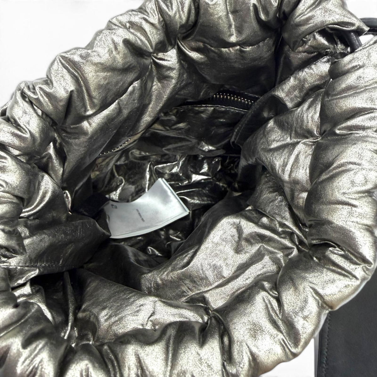 Moncler Lanier PM Shoulder Bag Logo Patch Fleece Leather Black — view 7
