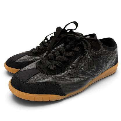 Chanel CC Logo Lace-up Leather Low-Top Sneakers Black