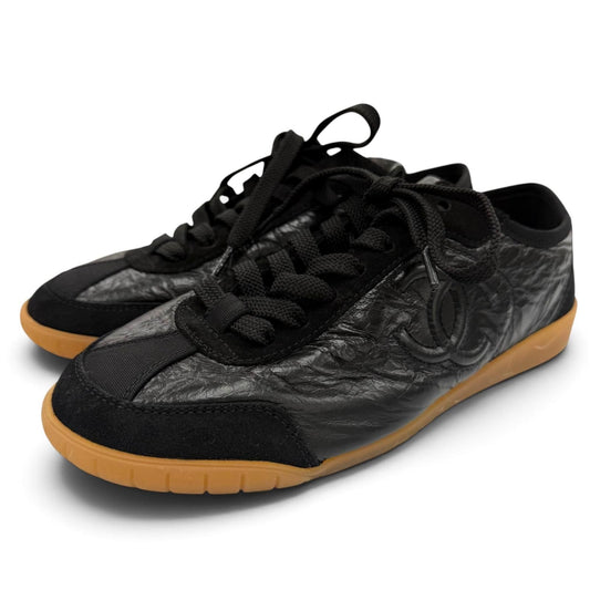 Chanel CC Logo Lace-up Leather Low-Top Sneakers Black