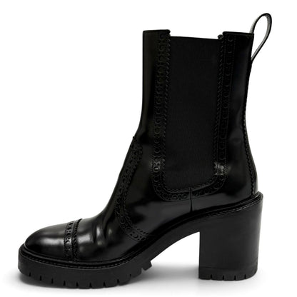 Hermes Lindsay 70 Side Gore Straight Tip Chunky Heel Leather Short Boots Black — view 6