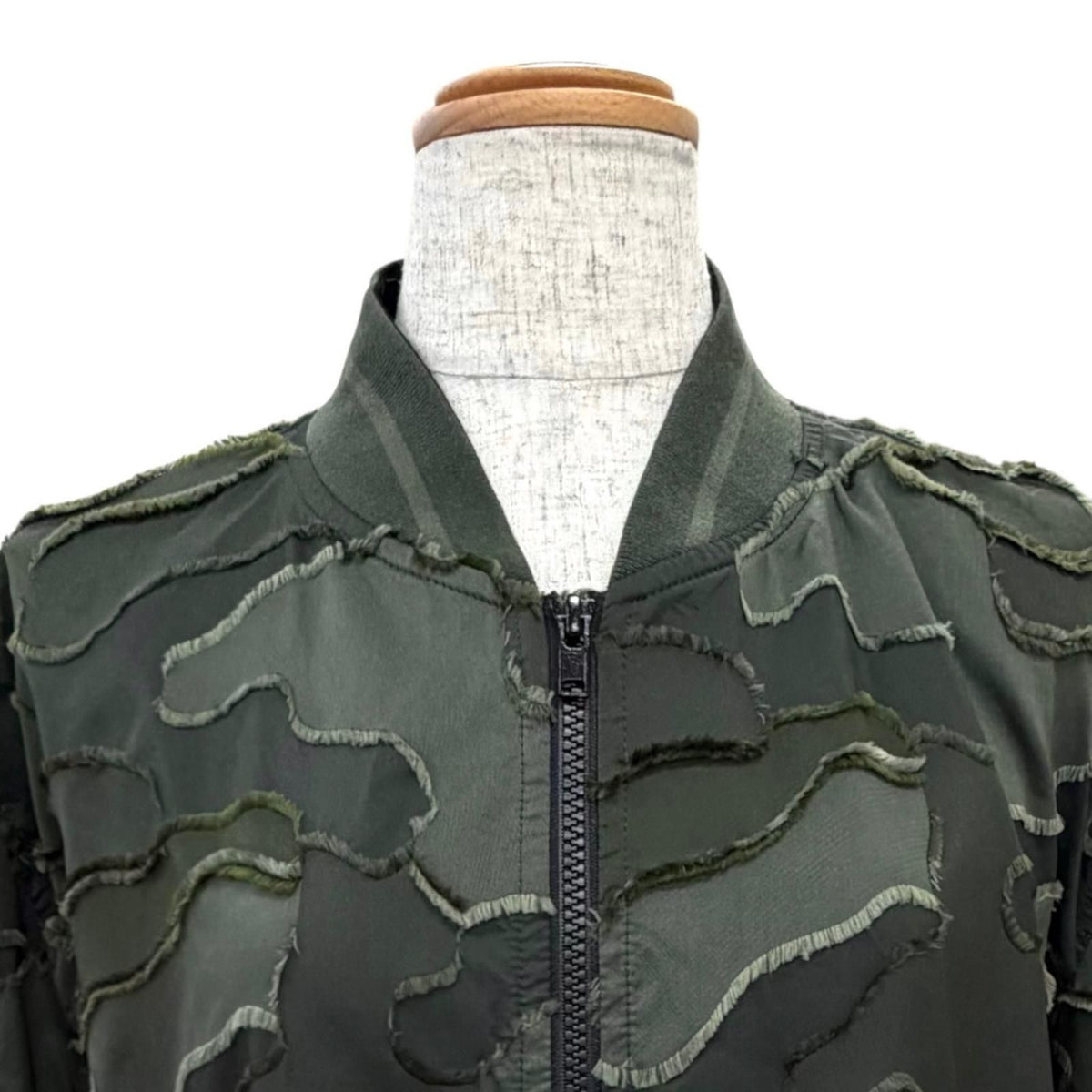 Dior Embroidery Camouflage Jacquard Bomber Jacket Khaki 42 — view 2