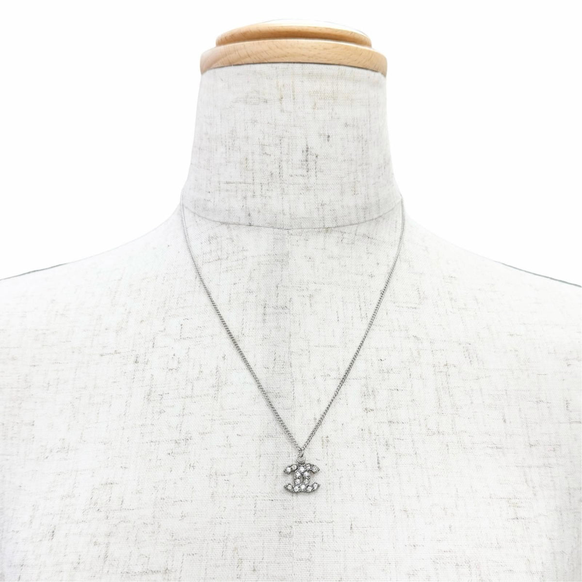 Chanel Vintage 06P CC Logo Rhinestone Necklace Silver — view 3