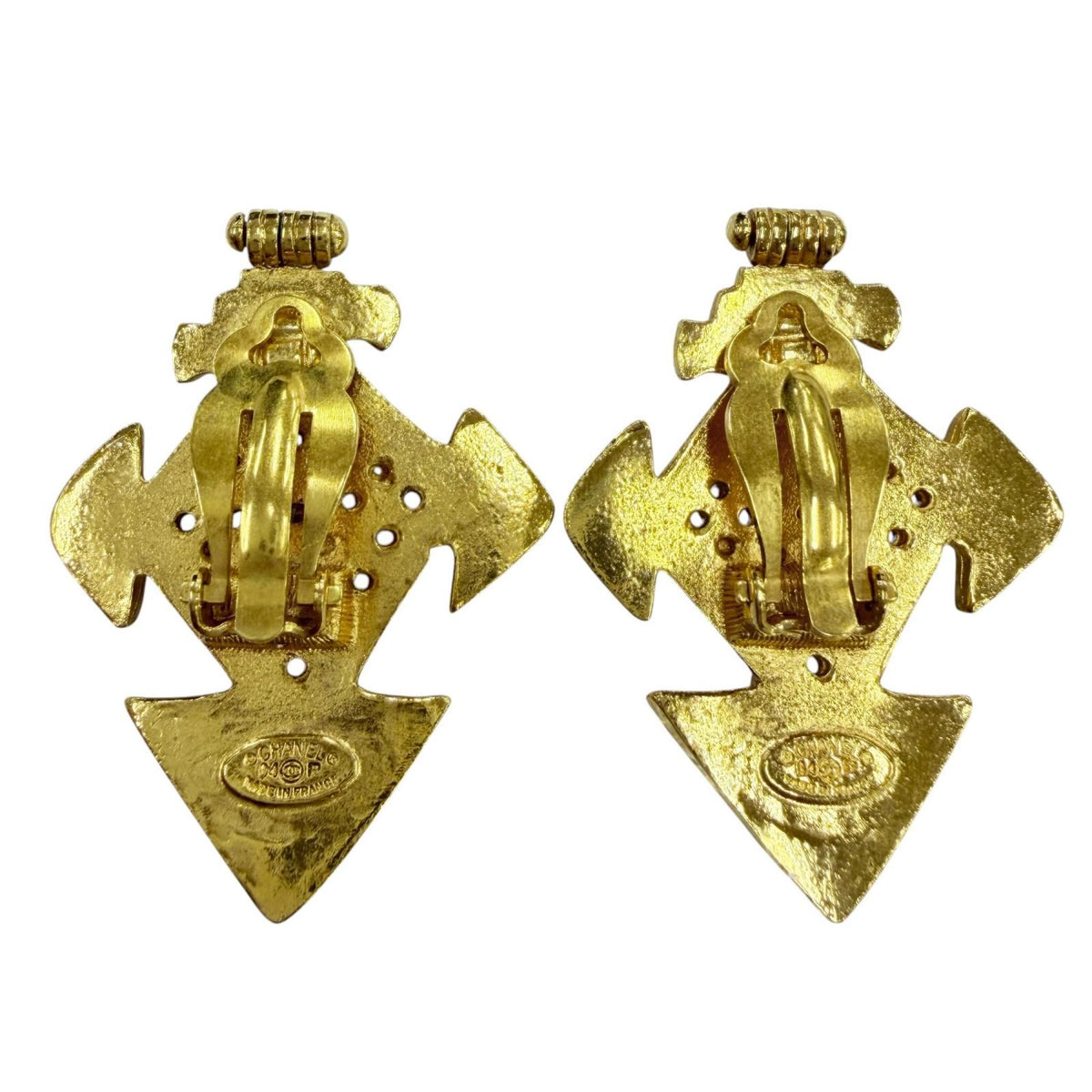 Chanel Vintage 04P Metal CC Logo Cross Motif Earrings Gold — view 2