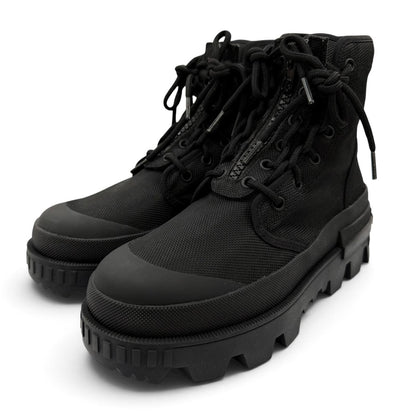 Moncler Genius 4 Hyke Desertyx Logo Design Zip UP Short Boots Black